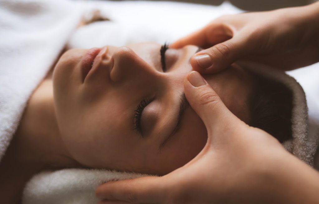 Face-Massage-1024x654